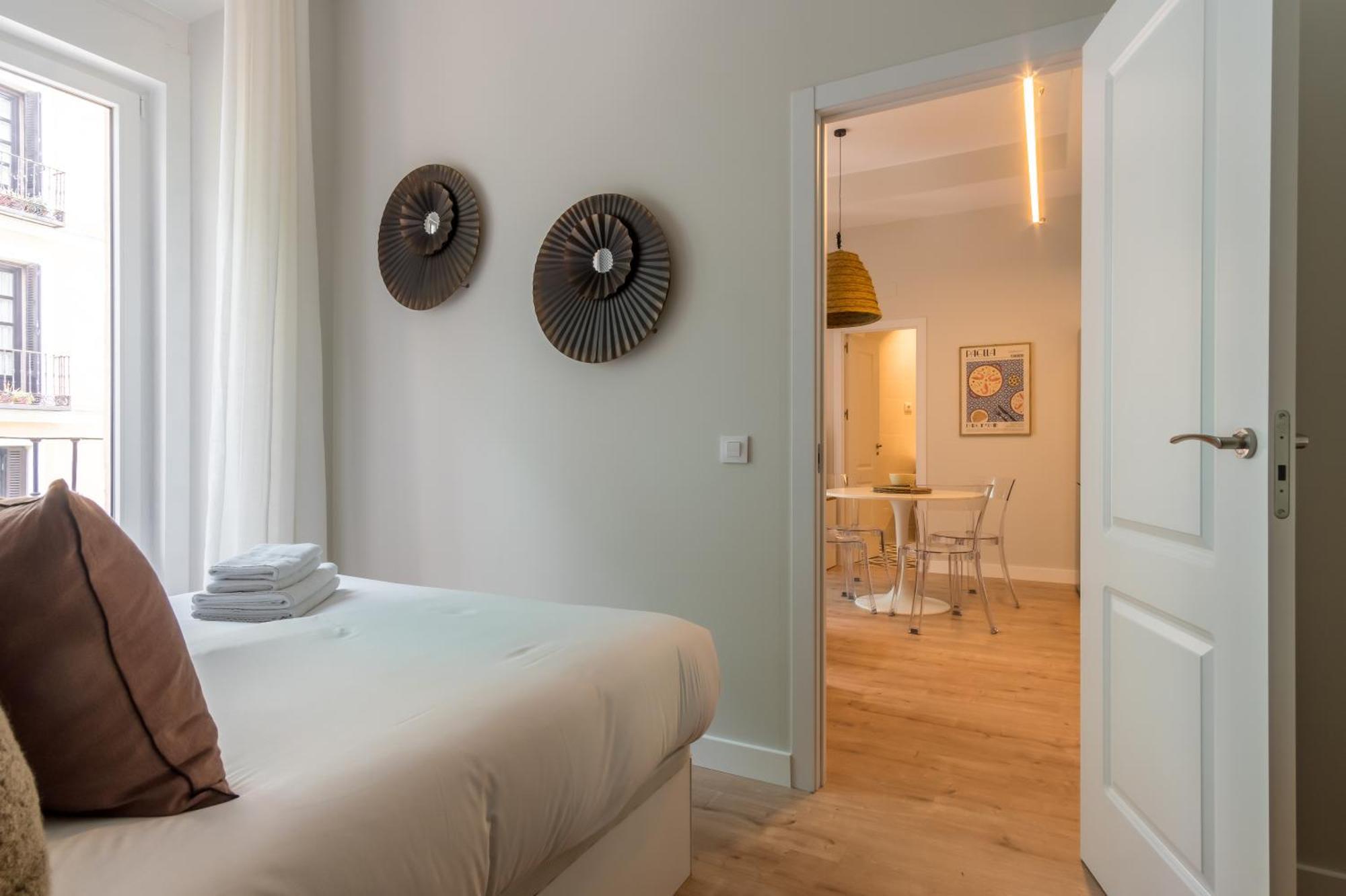 Bright Stylish - 2bedrooms 1bathroom - Sol Madri